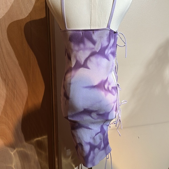 PrettyLittleThing Lavender Knit dress side tie - Picture 4 of 4